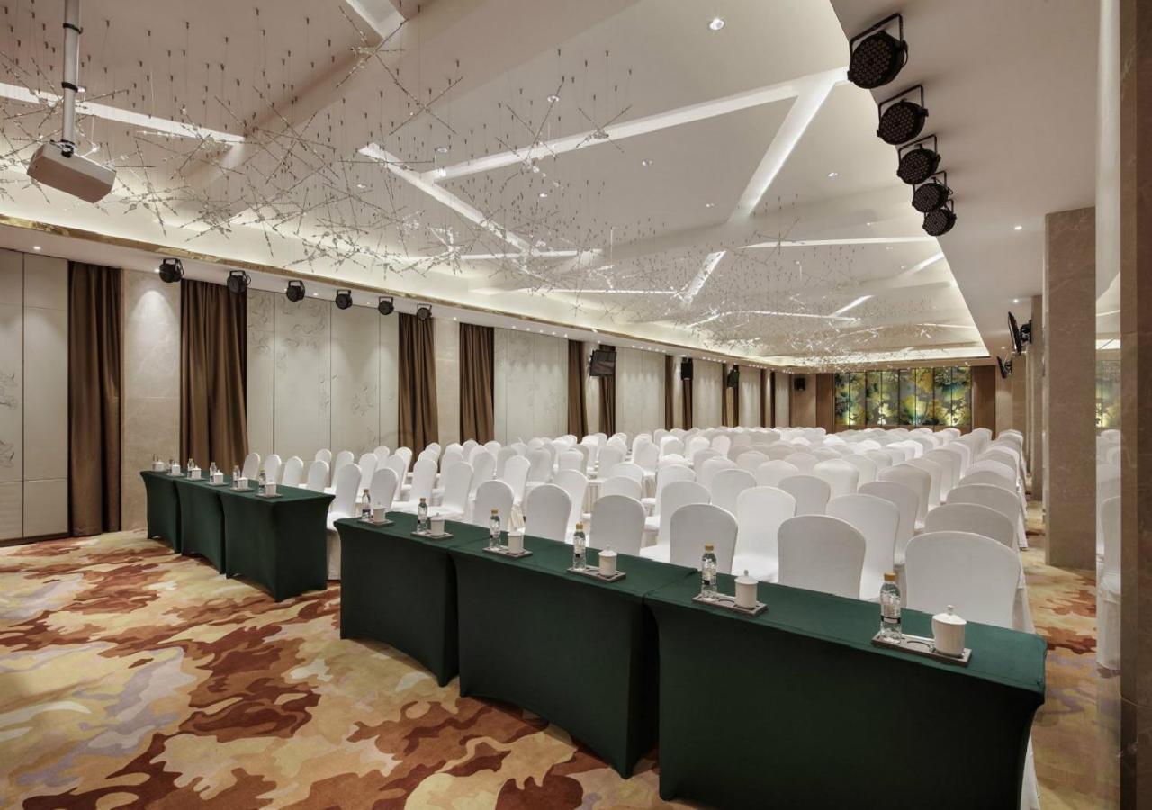 Changchun Ya Tai Hotel Exterior photo